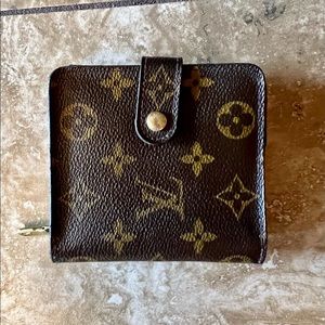 Authentic Louis Vuitton Wallet